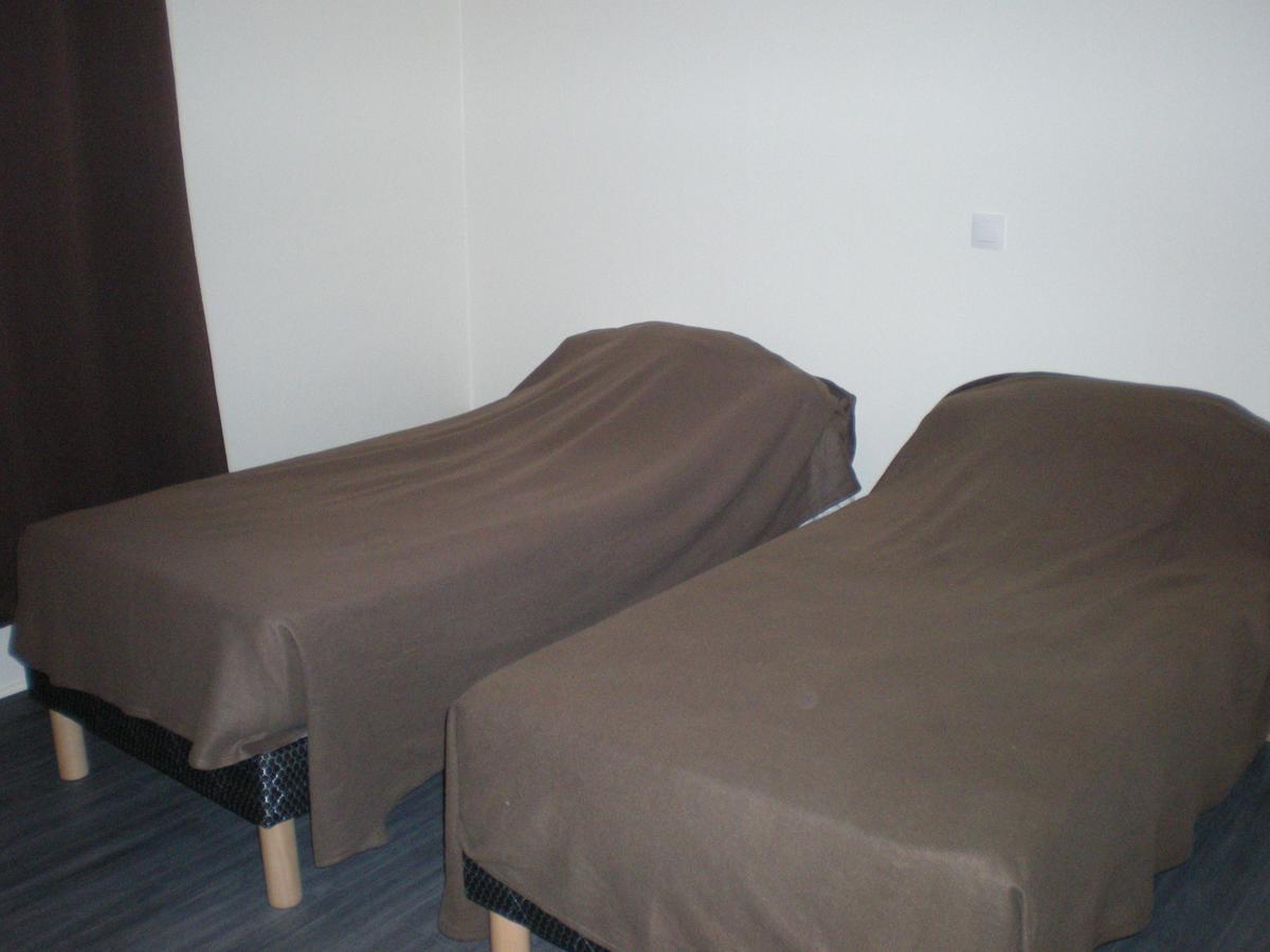 Hotel Dg Méry-sur-Oise Esterno foto