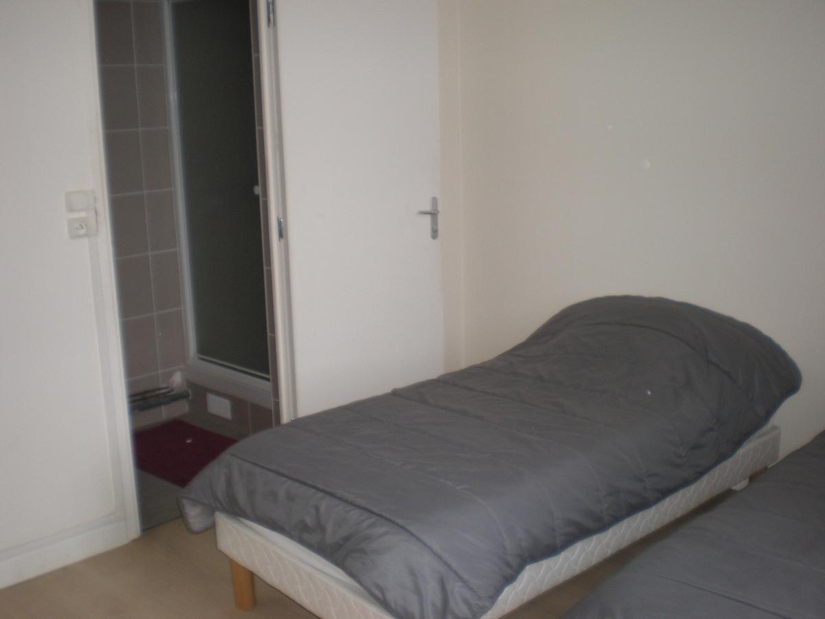 Hotel Dg Méry-sur-Oise Esterno foto