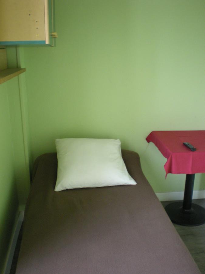Hotel Dg Méry-sur-Oise Esterno foto