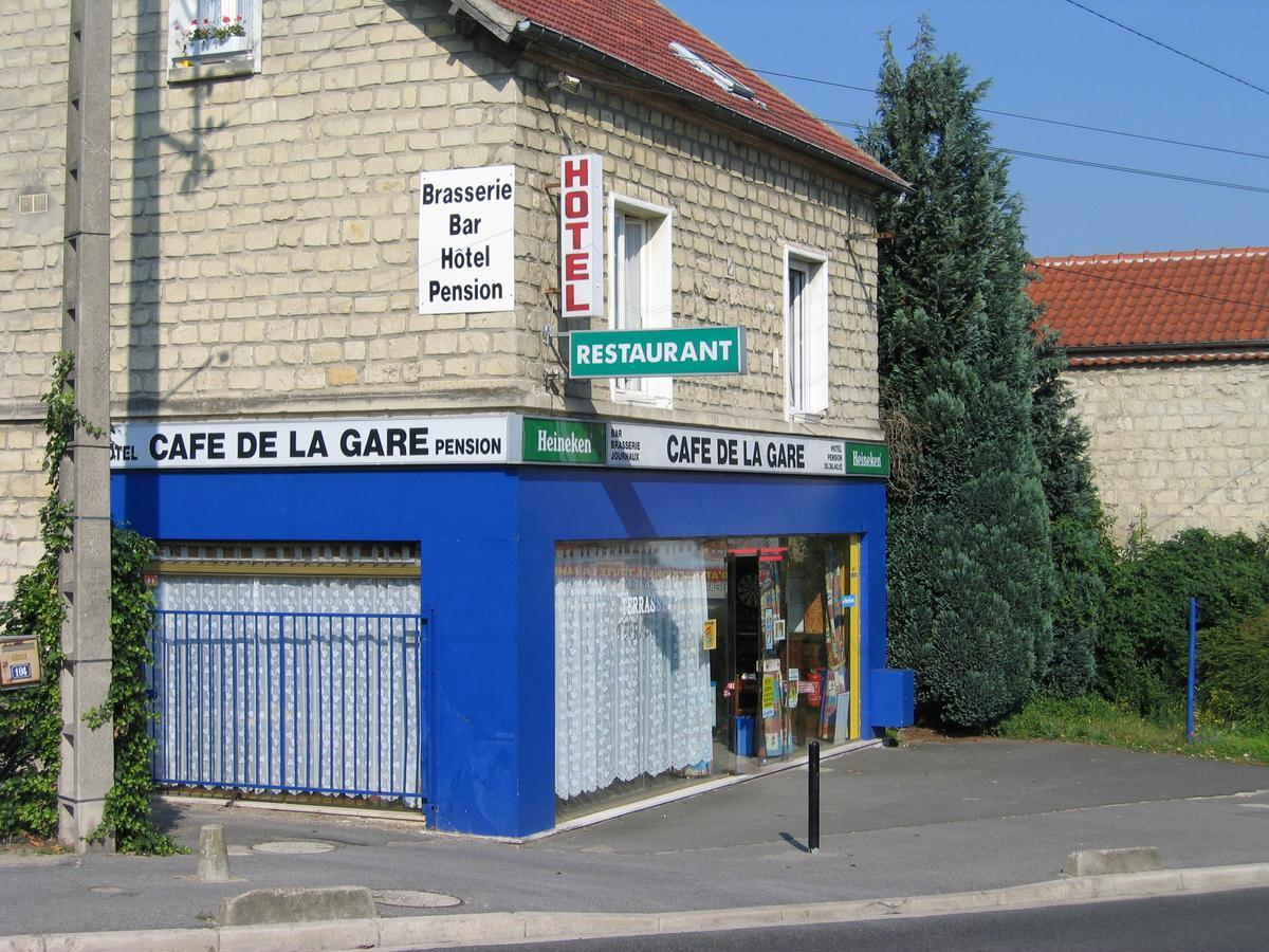 Hotel Dg Méry-sur-Oise Esterno foto