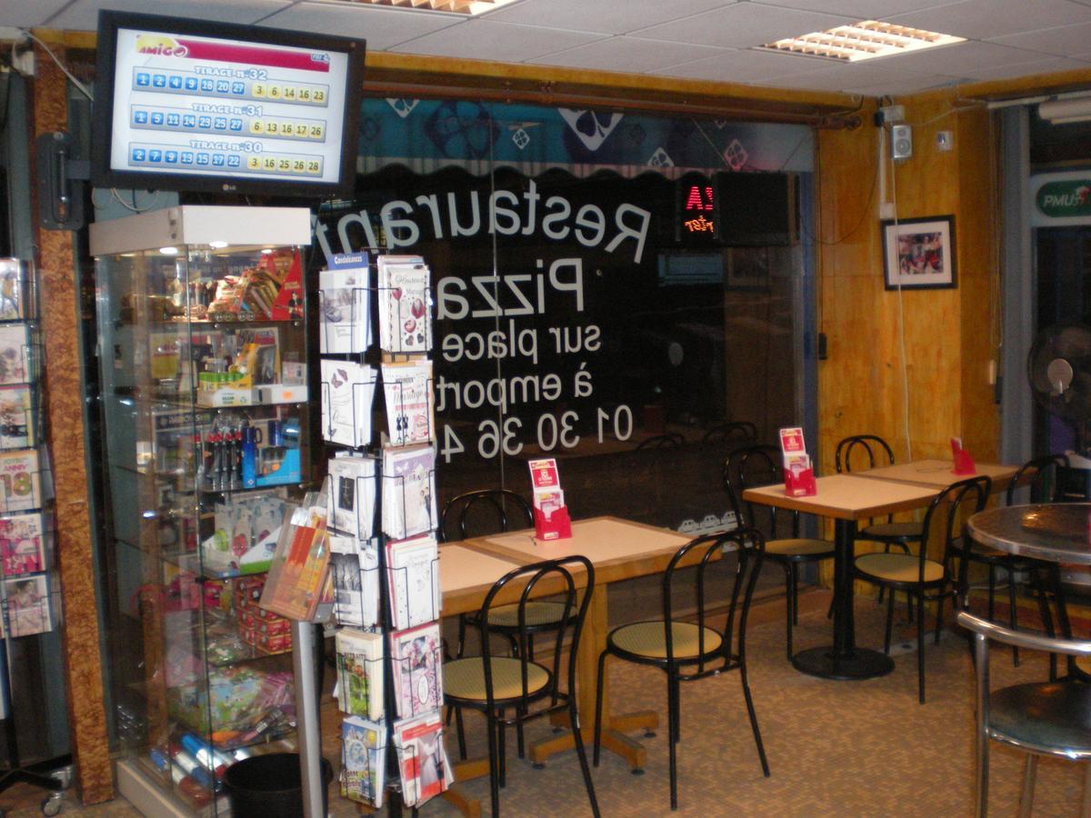 Hotel Dg Méry-sur-Oise Esterno foto