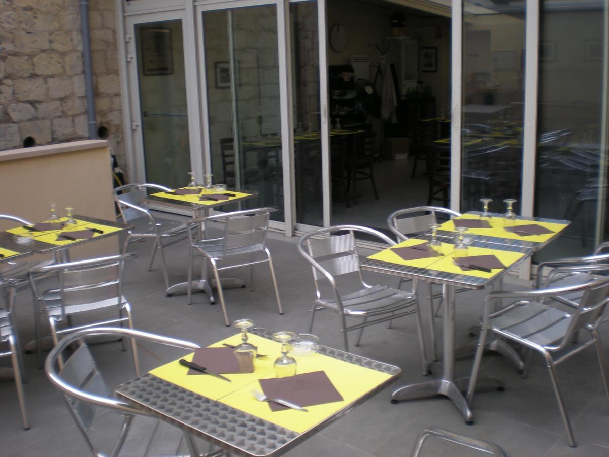 Hotel Dg Méry-sur-Oise Esterno foto